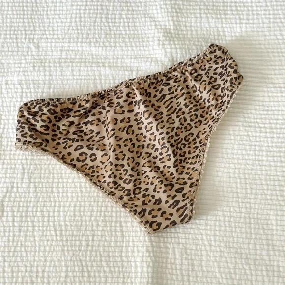 🌸 SPELL 🌸 Frankie Bloomers MEDIUM - Picture 5 of 6